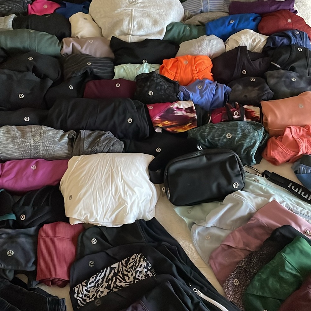 My lululemon collection - Picture 3 of 13